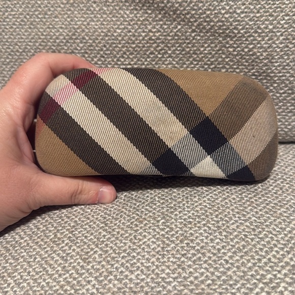 Burberry Authentic glasses sunglasses case - Picture 4 of 10